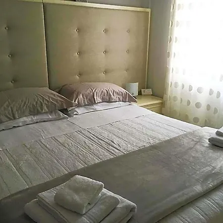Couette-café Brema 4*