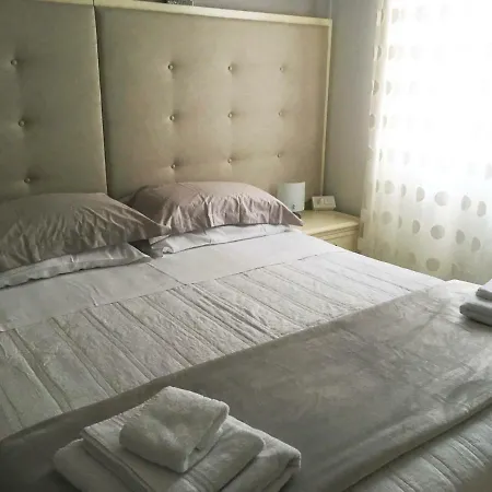 Couette-café Brema 3*